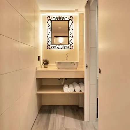 Moderno Loft En El Corazon Historico De - Casa Pepita 17 * Estepona